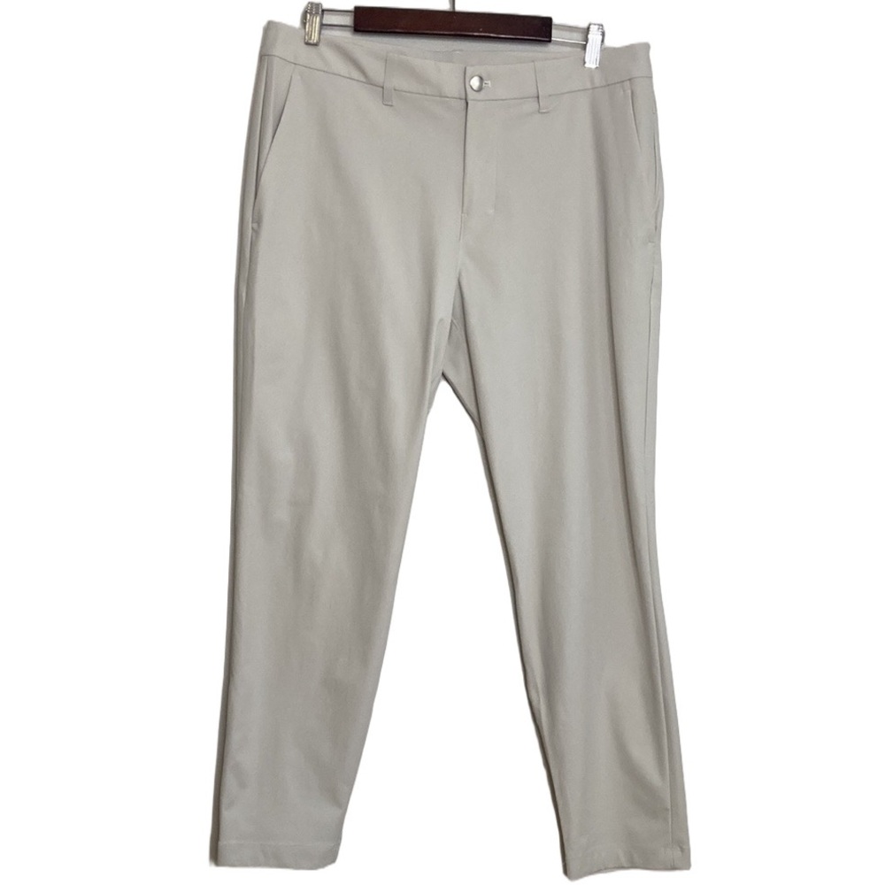 Lululemon ABC Pants Mens 34 x 28 Light Gray Bone Slim Fit Trouser Warpstreme